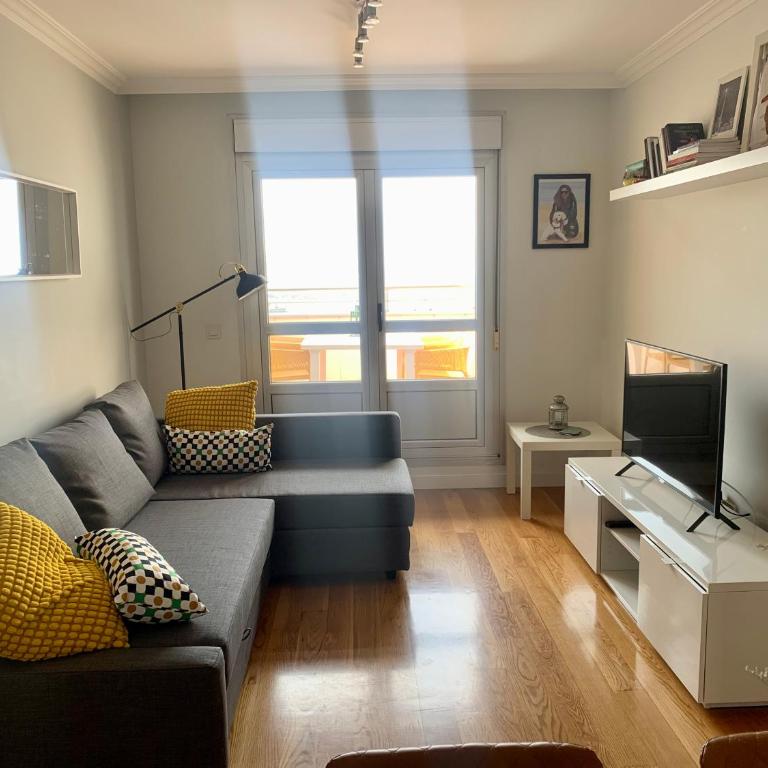 Ático Gran Terraza Poniente Playa con Garaje, Wifi - VUT-5109-AS - Apartamento de 1 dormitorio - 4