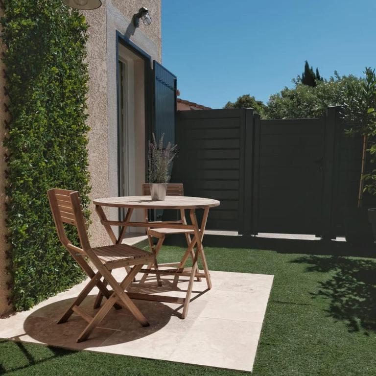 Studio rénové avec belle terrasse - Estudio con terraza - 1