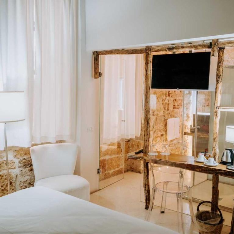 Ambrosia-Timeless Hosting - Double Room with Private Bathroom - 18