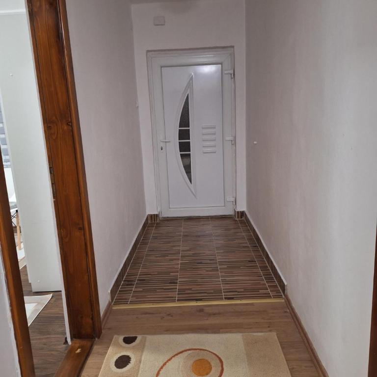 N&N Apartment - Two-Bedroom Apartment - 7