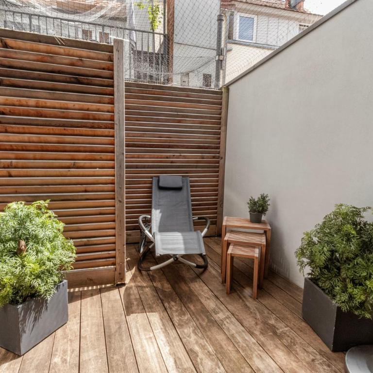 Altstadt - Exklusive 3-Zi-Wohnung für 6 Personen mit 90 qm, großer Dachterrasse, Parkplatz, WLAN - Apartment mit 2 Schlafzimmern - 39