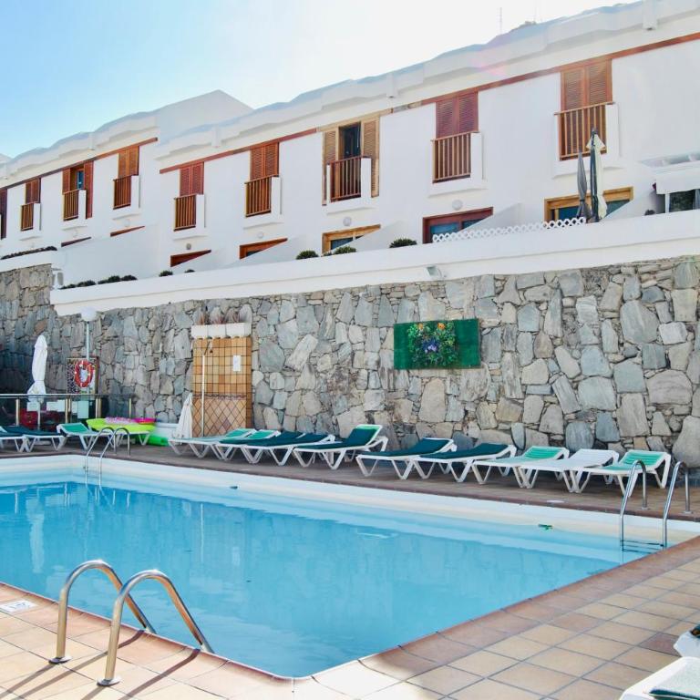 Montecarlo 35&45 first row with air conditioning & WI-FI & sound insulation - Two-Bedroom Apartment with Terrace - 1