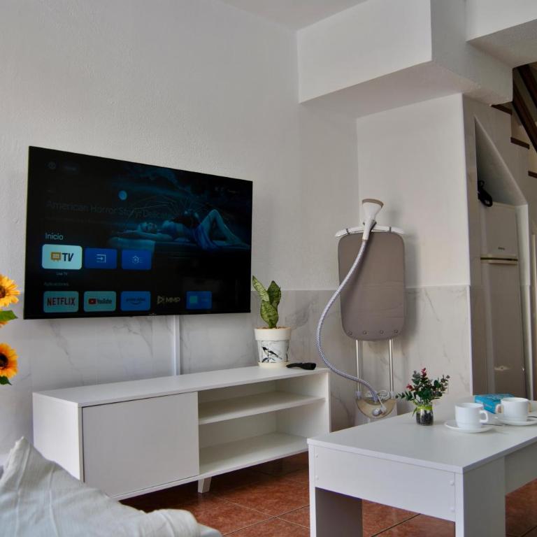 Montecarlo 35&45 first row with air conditioning & WI-FI & sound insulation - Two-Bedroom Apartment with Terrace - 12