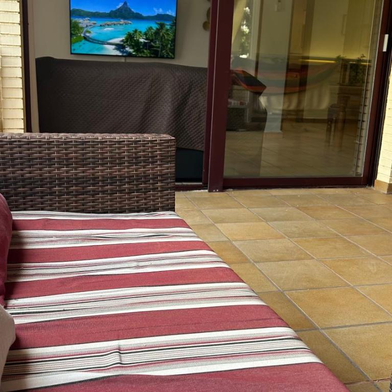 Albir Calle Pau Casals - Two-Bedroom Apartment - 4