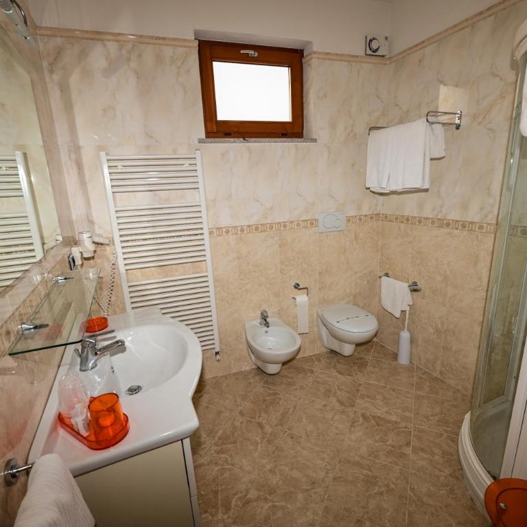 Hotel La Fenice e Sole - Suite Familiare - 3