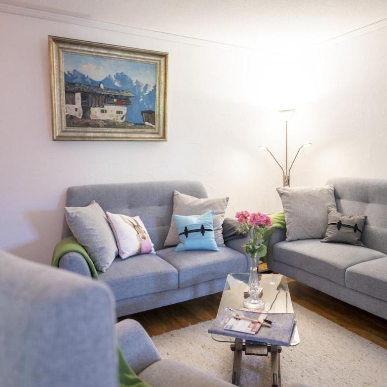 Chasa Valbernard - Apartment mit 3 Schlafzimmern und Balkon - 4