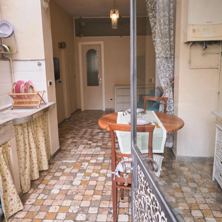 Luoulou Viareggio per 2 persone - Appartamento con 1 Camera da Letto - 5