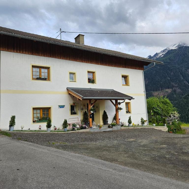 Ferienwohnungen Hubner 1 am Flattachberg - Apartment mit 3 Schlafzimmern - 28