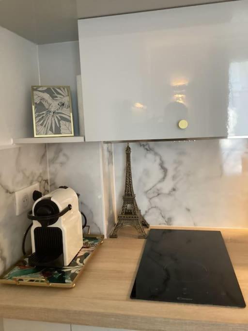 Cocon chic parisien niché au cœur de Montmartre - Appartement 1 Chambre - 36