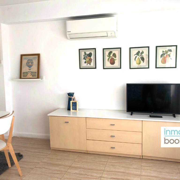 Hawai , clima, Pk privado y cerca de la playa - Two-Bedroom Apartment with Terrace - 2