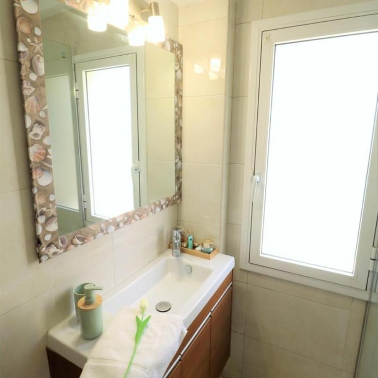 Hawai , clima, Pk privado y cerca de la playa - Two-Bedroom Apartment with Terrace - 10