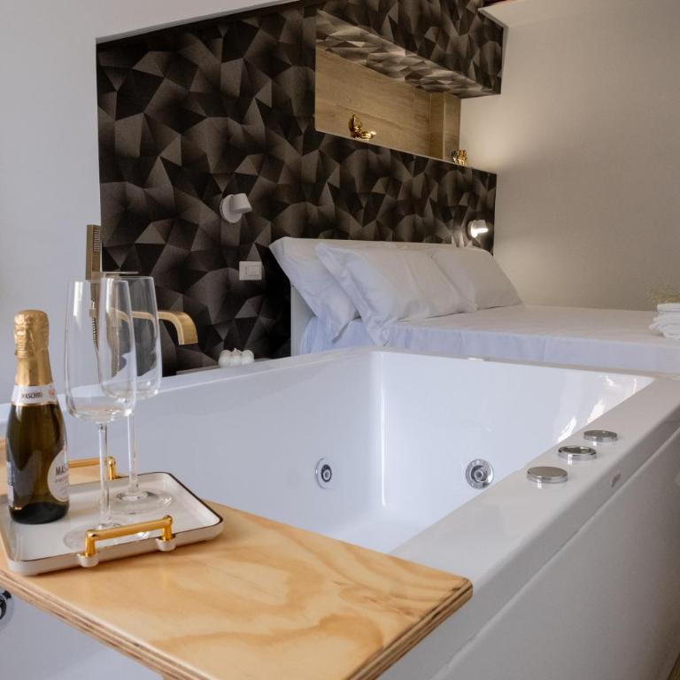 Coraline Deluxe Rooms - Deluxe Room - 1
