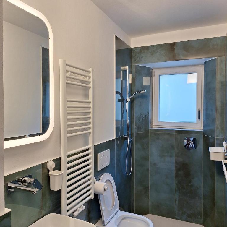 Chalet Center Pic - Three-Bedroom Townhouse - 2