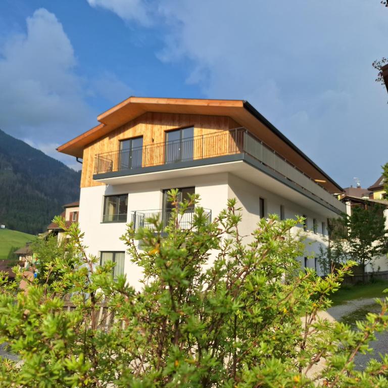Chalet Center Pic - Three-Bedroom Townhouse - 15