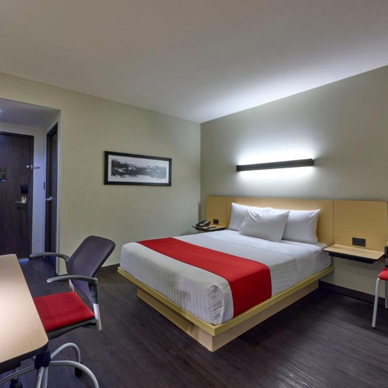 City Express by Marriott Ciudad de México La Villa - Habitación con cama grande - 10