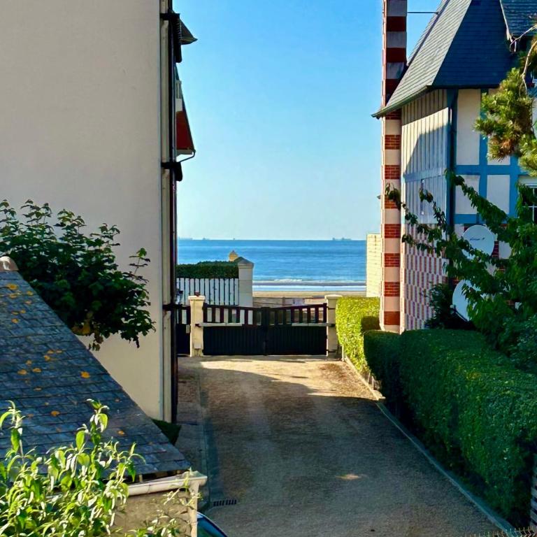 Magnifique appartement vue mer à 50 m de la plage - Apartment mit 1 Schlafzimmer - 1