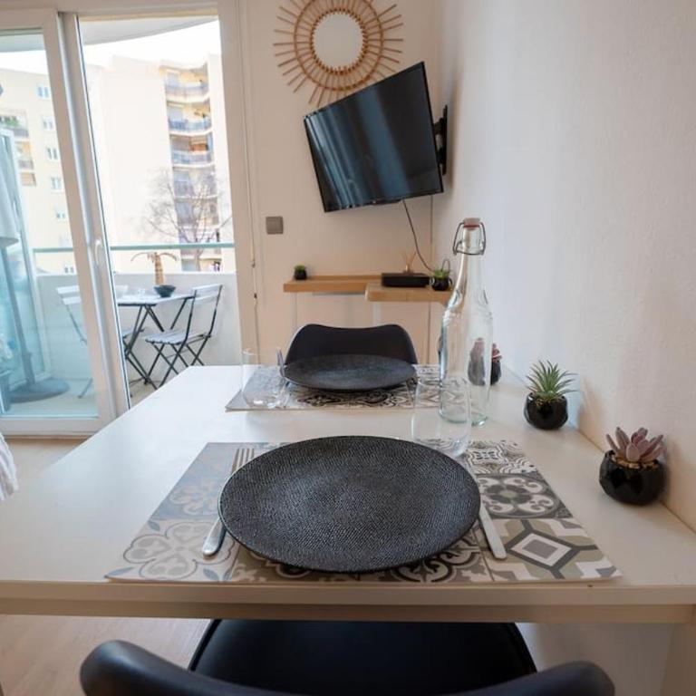 Riquier Station Spot, 5 min from Train & Tramway - Apartamento de 1 dormitorio - 6