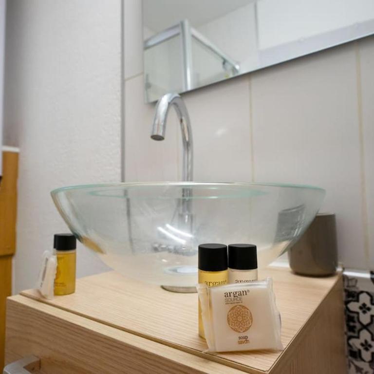 Riquier Station Spot, 5 min from Train & Tramway - Apartamento de 1 dormitorio - 15