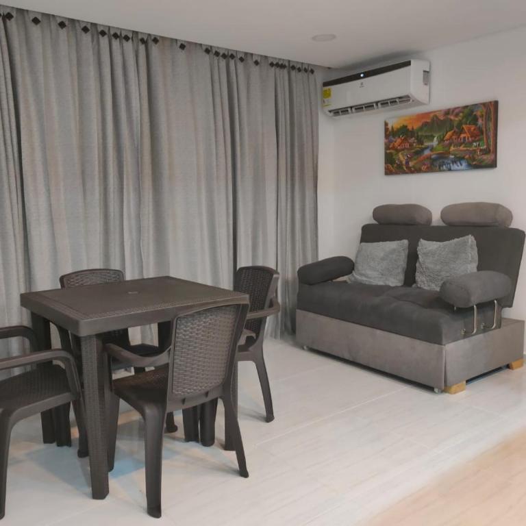 Apto PARAÍSO LAS PALMAS-RICAURTE - Apartamento Estándar - 13