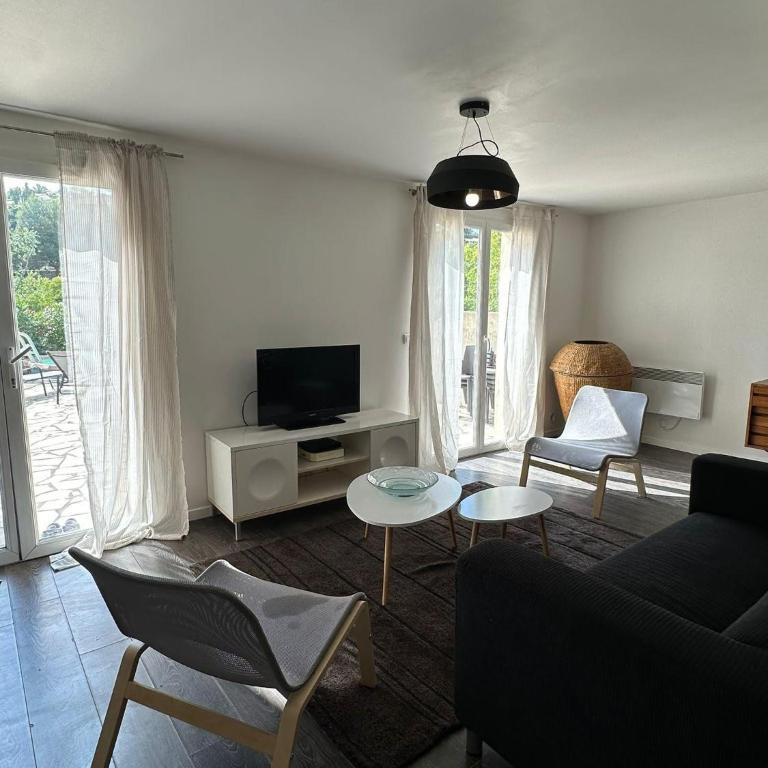 Villa Constance 2 - Spacieux Duplex avec piscine privative - Four-Bedroom Apartment - 1