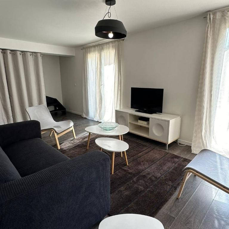 Villa Constance 2 - Spacieux Duplex avec piscine privative - Four-Bedroom Apartment - 7