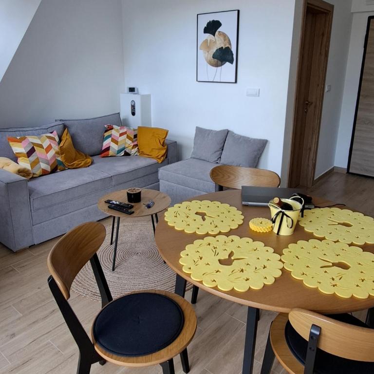 Apartman Yellow Moon Green Hills - One-Bedroom Apartment - 64
