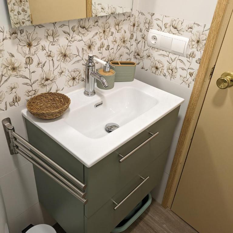 La Muralla - Two-Bedroom Apartment - 27