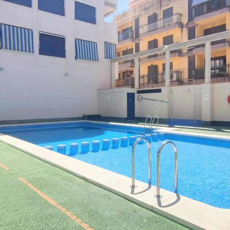 AT SolyMar con Piscina y Plaza de Garaje - Apartamento de 2 dormitorios con terraza - 15