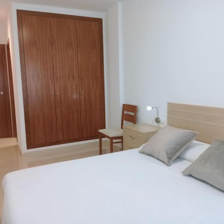 AT SolyMar con Piscina y Plaza de Garaje - Apartamento de 2 dormitorios con terraza - 23