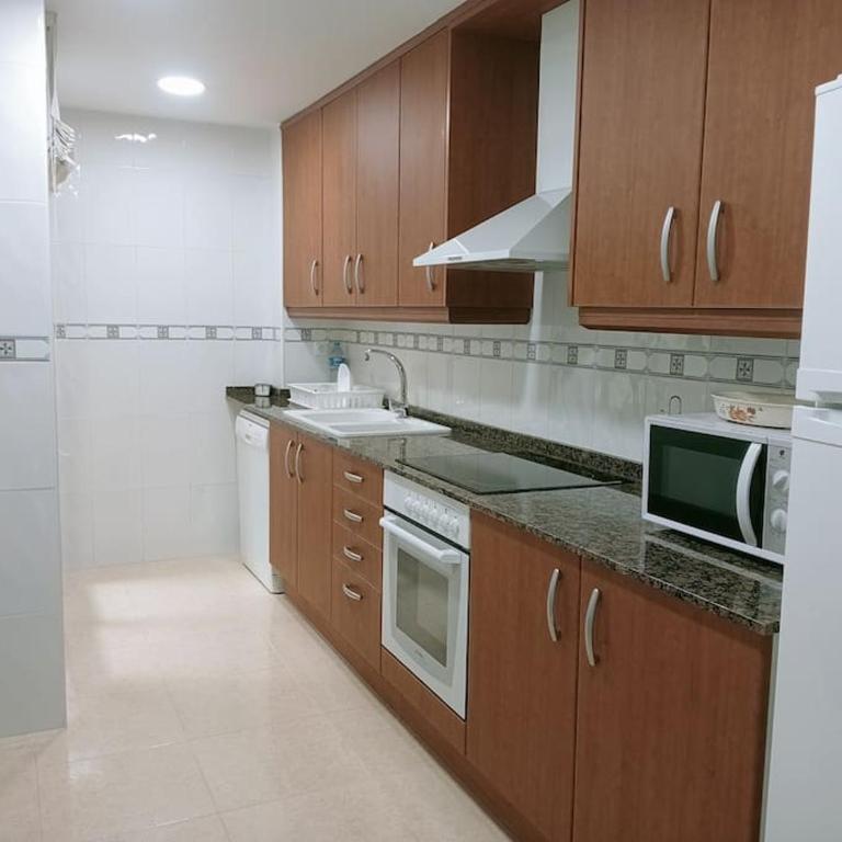 AT SolyMar con Piscina y Plaza de Garaje - Apartamento de 2 dormitorios con terraza - 25