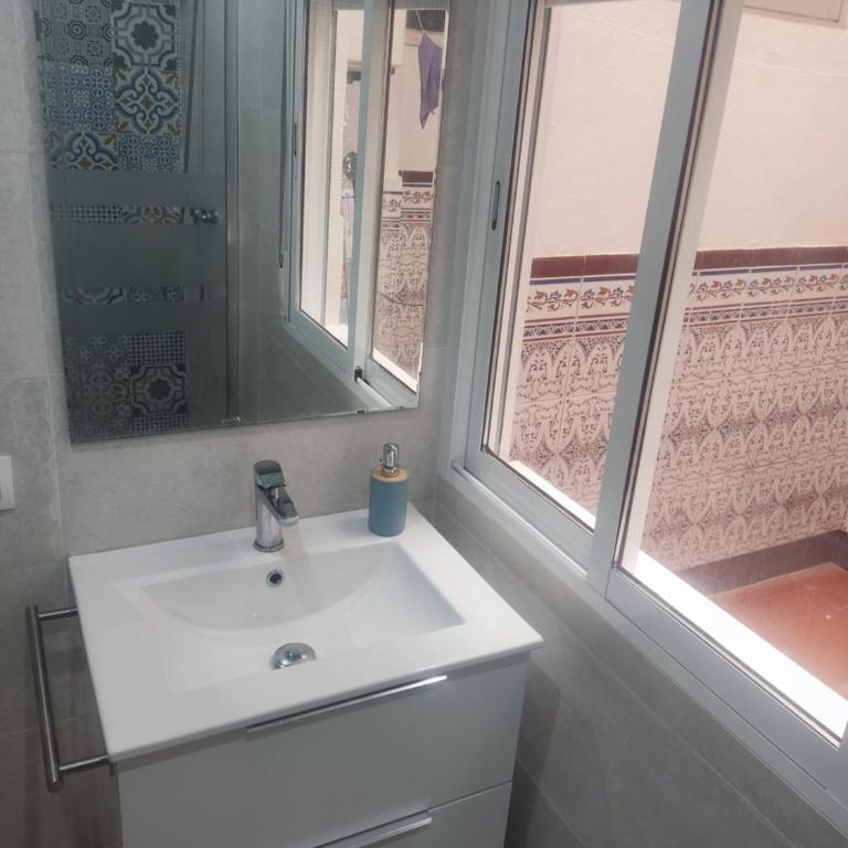 Apartamento vacacional paseo marítimo Estepona - Apartamento Superior - 7