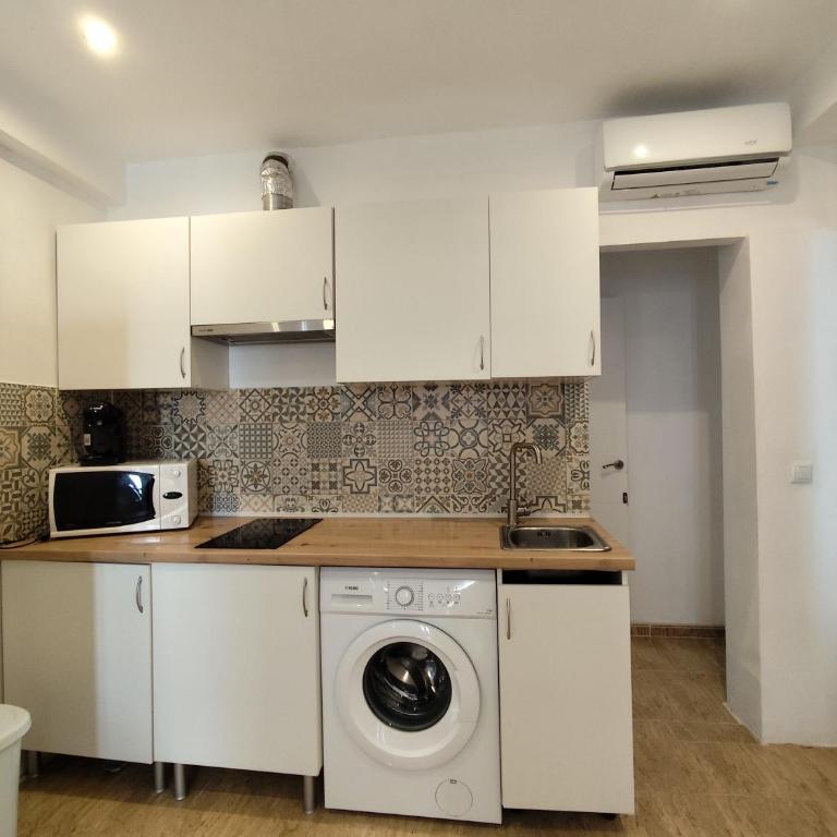 Apartamento vacacional paseo marítimo Estepona - Apartamento de 1 dormitorio - 10