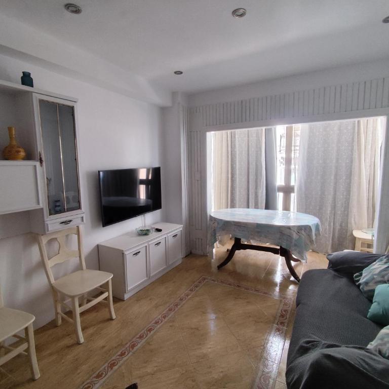 Apartamento vacacional paseo marítimo Estepona - Apartamento de 1 dormitorio - 11