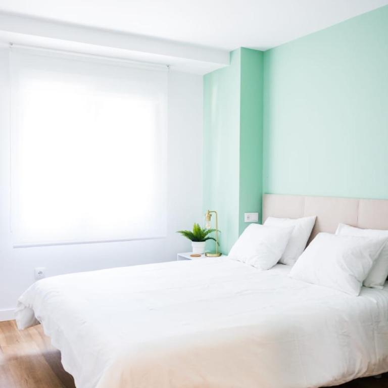 Nuevo apartamento entre 2 playas con garaje, terraza, wifi - Apartamento de 3 dormitorios - 18