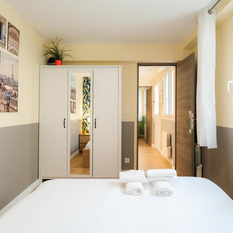Stunning Modern Red Apartment near Bastille-Marais - Appartement 2 Chambres - 36
