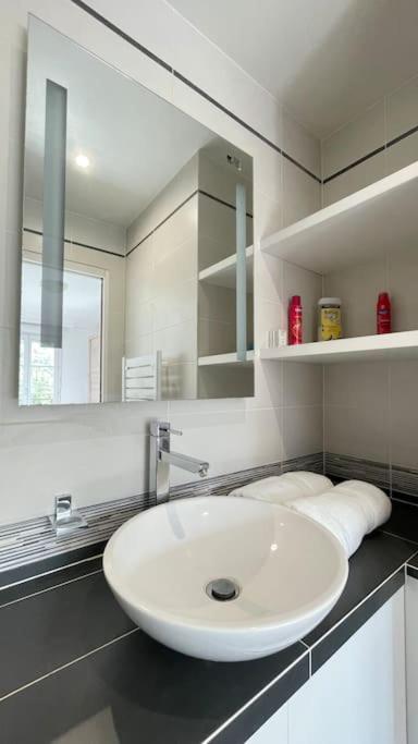 Spacious Marie apt - Appartement 3 Chambres - 32