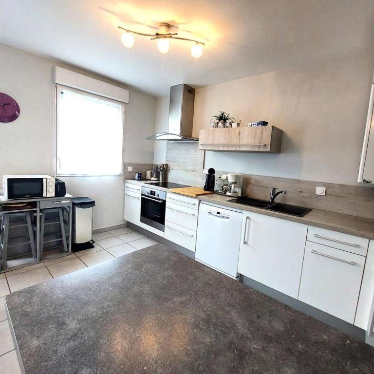 Résidence Villa Neree - Très fonctionnel, bien agencé, au Bord du lac ! MAE-6404 - Appartement - 10