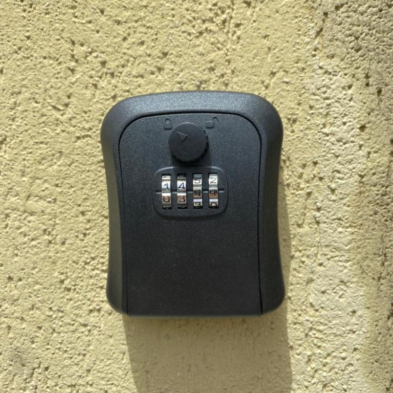 Ca del Sole - FREE Parking - Appartamento con 2 Camere da Letto - 3
