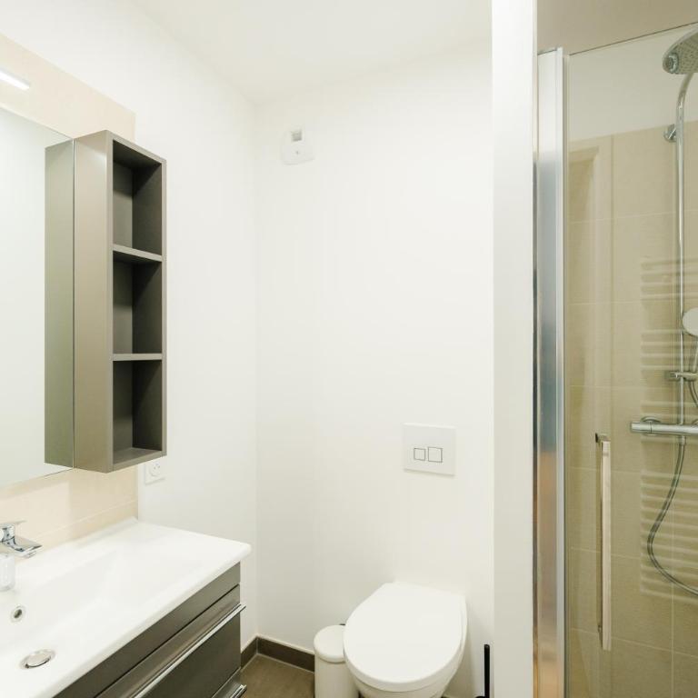 Confort Absolu à Paris ,superbe appartement rénové 7 Chambres avec salles de Bain privatives - Appartement Deluxe - 29