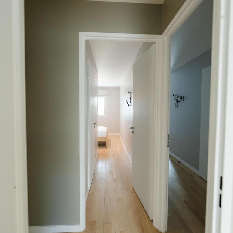 Confort Absolu à Paris ,superbe appartement rénové 7 Chambres avec salles de Bain privatives - Appartement Deluxe - 63