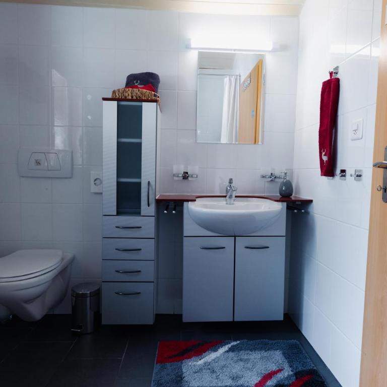 Chalet Regenbogen Familienapartment mit Indoor-Rutschbahn & Spieloase an der Fussgängerzone - Apartment mit 3 Schlafzimmern - 24