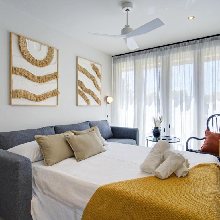 NUEVO piso centro Torre del Mar - Three-Bedroom Apartment - 22