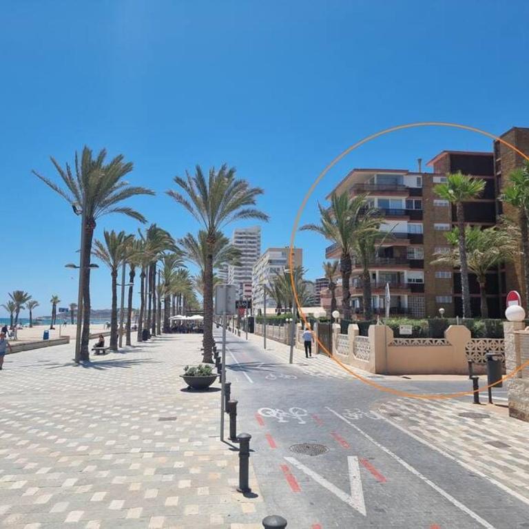 Atico Febus - Three-Bedroom Apartment with Sea View - 1