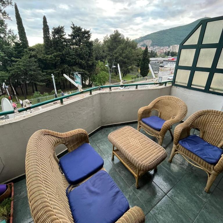 Apartments Mare Budva - Apartman sa Pogledom na Grad - 2