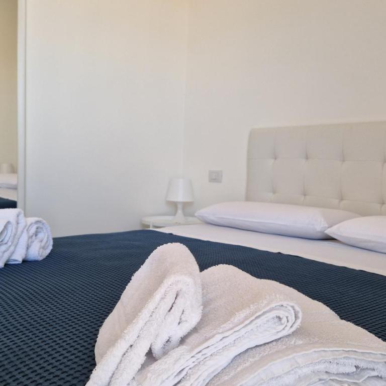 Orlando Rooms - Standard Double Room - 7