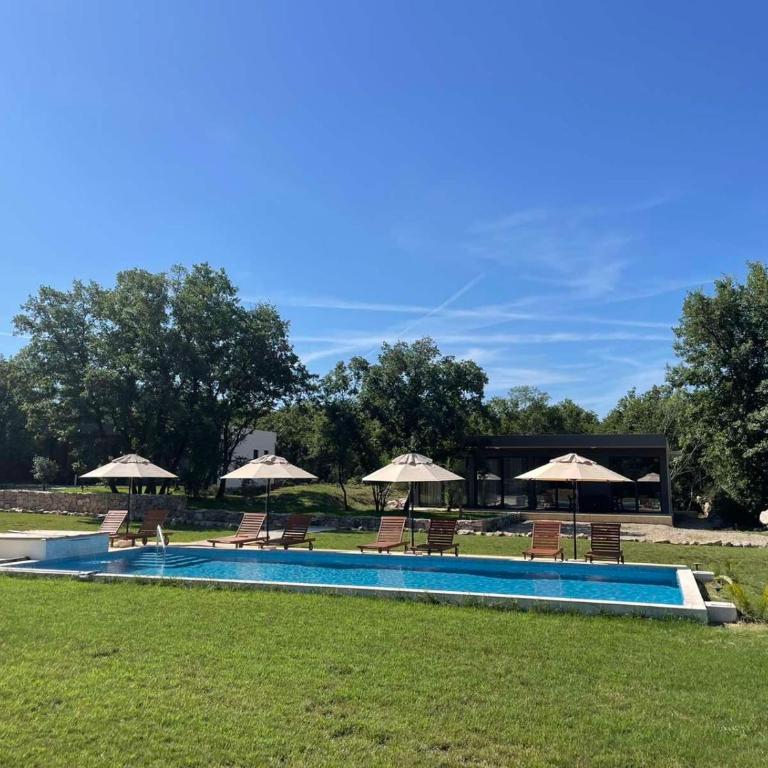 KOKO VILLAGE - Three-Bedroom Villa - 2