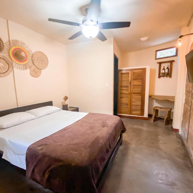 La Rosa Nautica Hostel - Double Room - 8