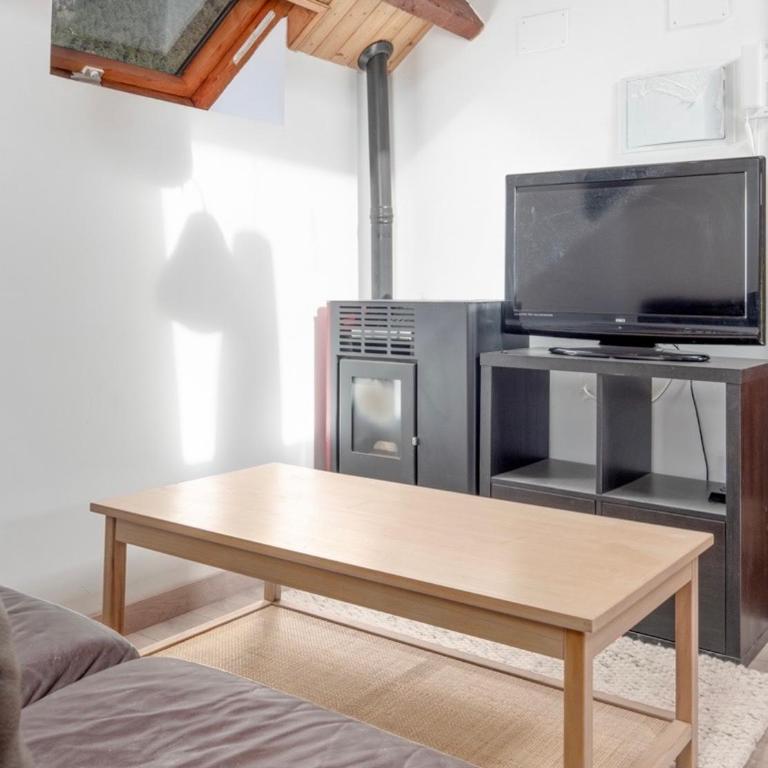 Ático Canfranc alquiler larga estancia - Appartement 3 Chambres - 2