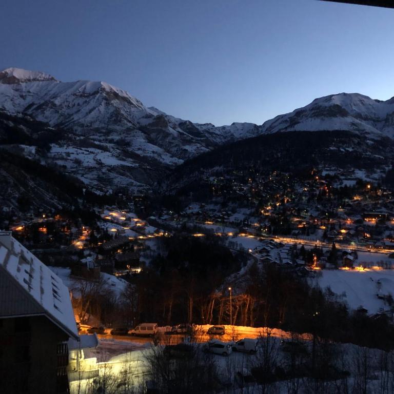 Duplex avec vue exceptionnelle parking et wifi gratuit - Apartment mit 1 Schlafzimmer - 29