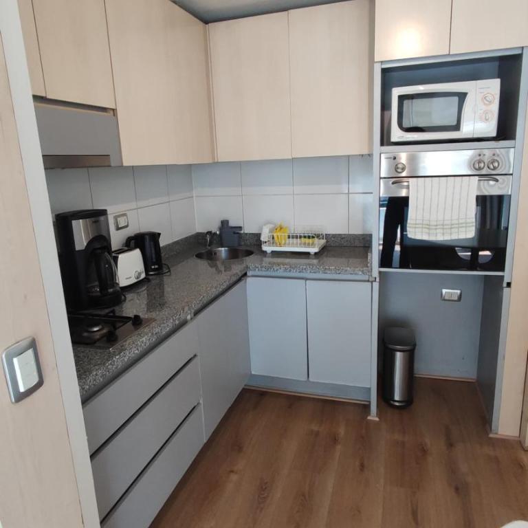 Apart Lyon Suite - Two-Bedroom Apartment - 11